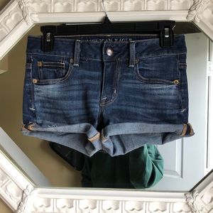 American Eagle Shortie Short